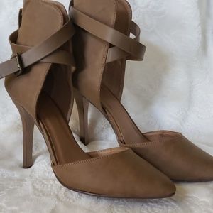 Woman shoes